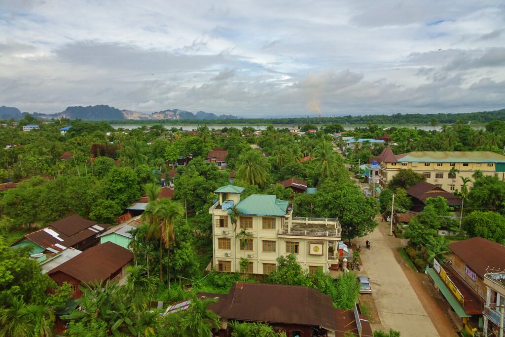 Wat een uitzicht als we beginnen met backpacken door Myanmar.