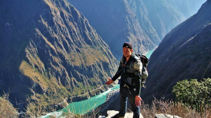 Hiken door de Tiger Leaping Gorge in China